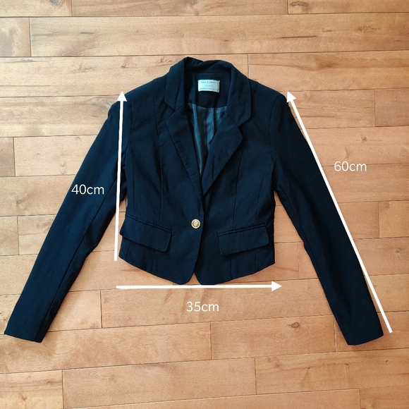 Love&Liberty Black Blazer - Picture 4 of 4